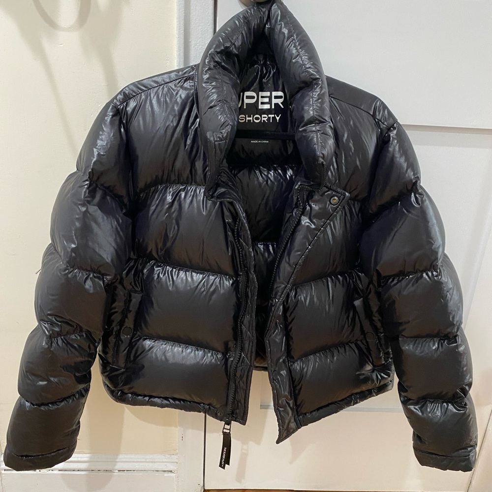 Aritzia Superpuff Shorty